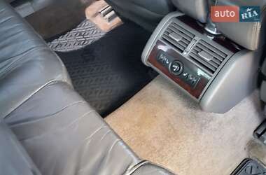 Седан Audi S8 1999 в 
