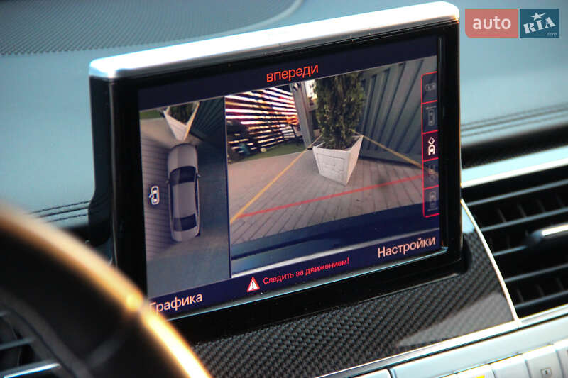 Седан Audi S8 2014 в Одессе