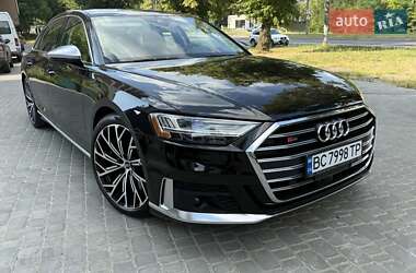 Седан Audi S8 2019 в Львове
