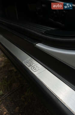 Седан Audi S8 1998 в 