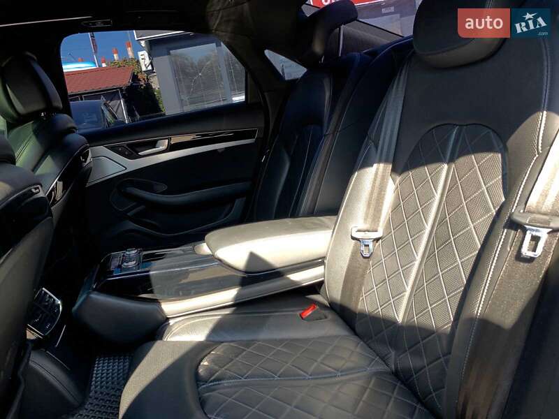 Седан Audi S8 2013 в Виннице фото 41 Седан Audi S8 2013 в Виннице