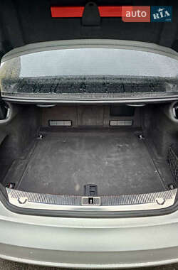 Седан Audi S8 2014 в 
