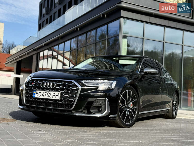 Audi S8 2022