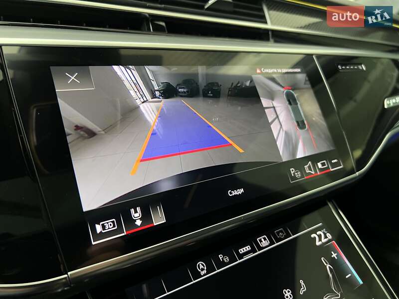 Седан Audi S8 2022 в Києві