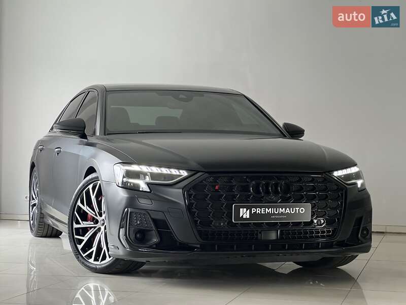 Седан Audi S8 2022 в Києві
