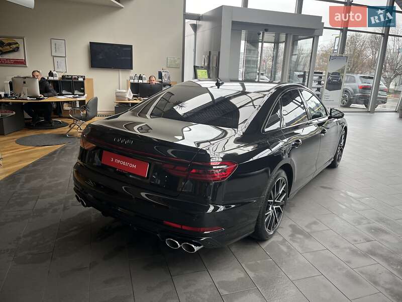 Седан Audi S8 2022 в Днепре фото 14 Седан Audi S8 2022 в Днепре