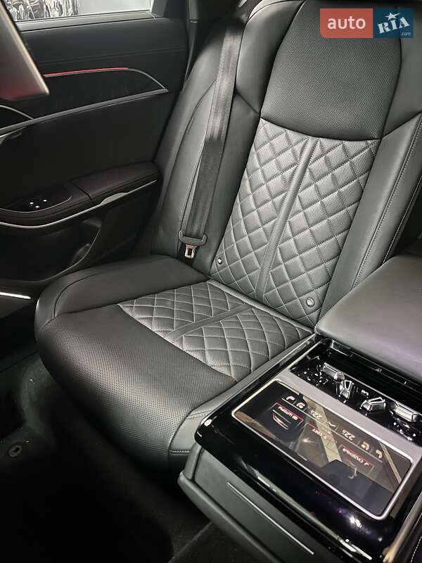 Седан Audi S8 2022 в Днепре фото 34 Седан Audi S8 2022 в Днепре