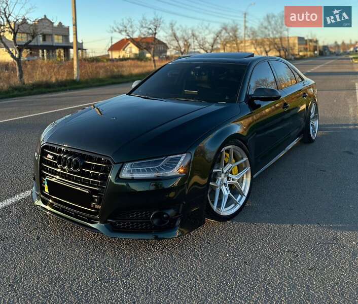 Седан Audi S8 2014 в Виноградове фото 16 Седан Audi S8 2014 в Виноградове