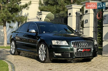 Седан Audi S8 2010 в Одесі