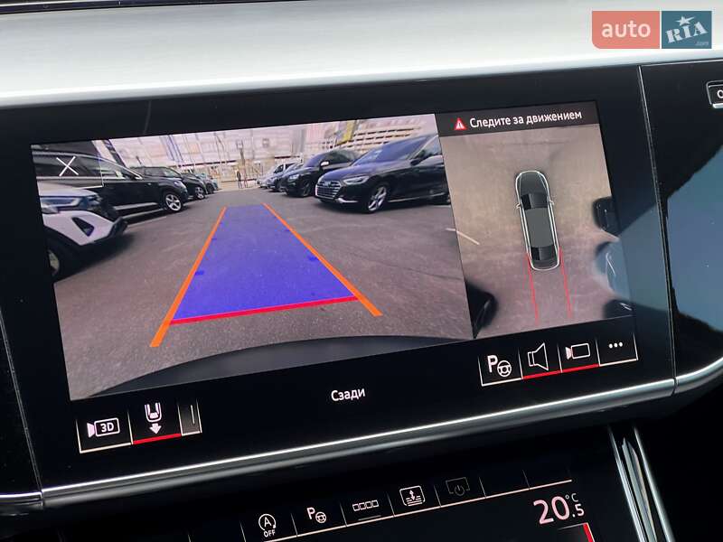 Седан Audi S8 2022 в Киеве