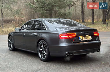 Седан Audi S8 2012 в Киеве