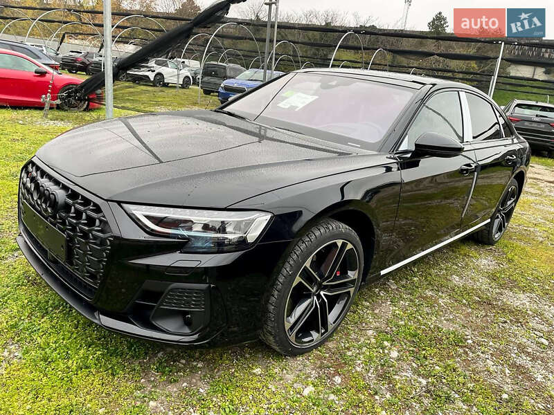 Седан Audi S8 2025 в Киеве