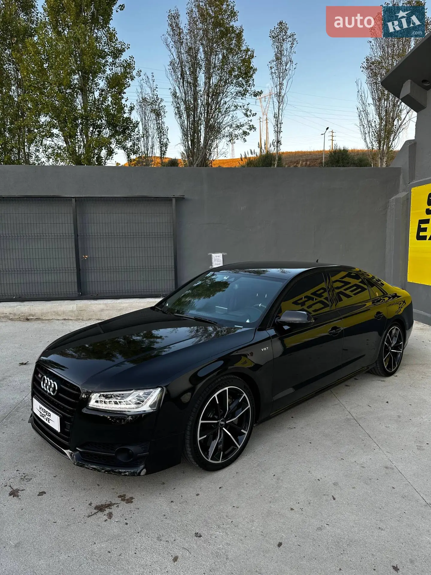 2016 Audi S8 - мініатюра 5