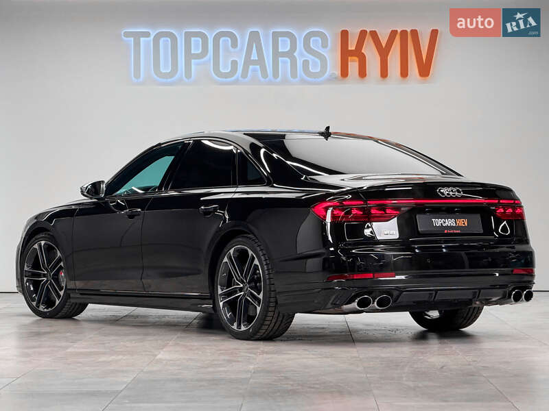 Седан Audi S8 2025 в Києві