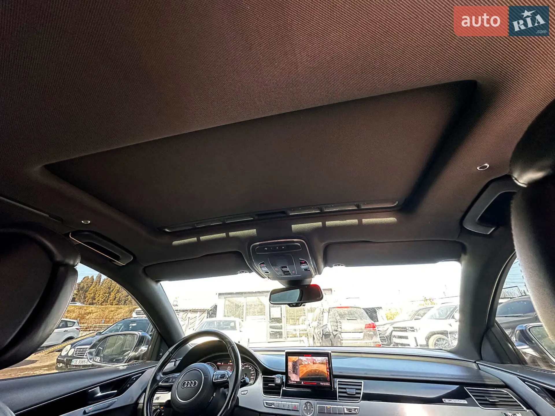 2013 Audi S8 - мініатюра 18