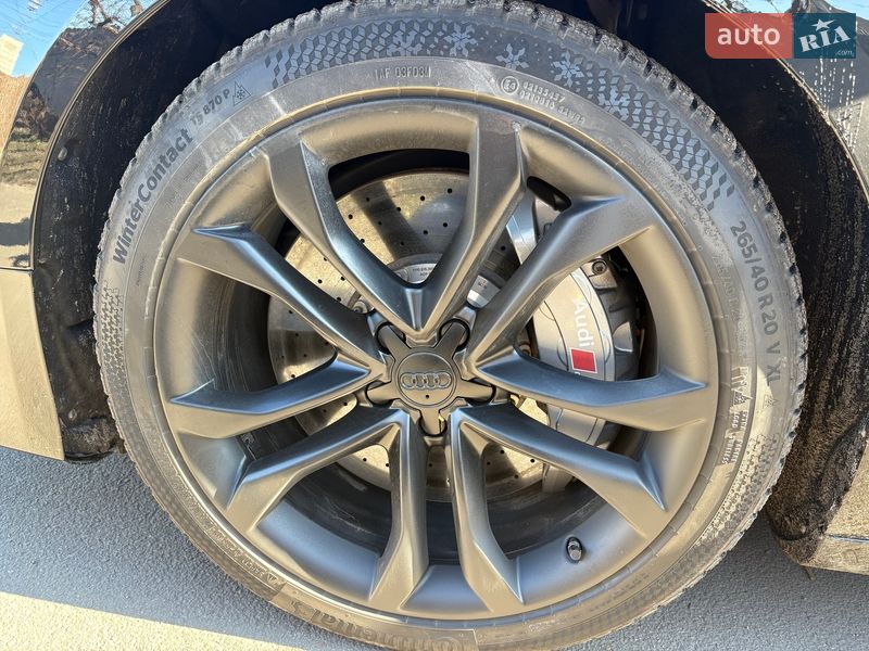 Седан Audi S8 2017 в Киеве