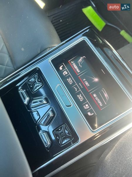 Седан Audi S8 2020 в Києві фото 23 Седан Audi S8 2020 в Києві