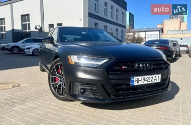Седан Audi S8 2020 в Киеве