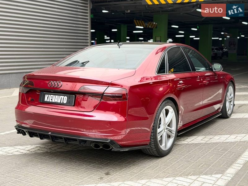 Седан Audi S8 2014 в Киеве фото 7 Седан Audi S8 2014 в Киеве