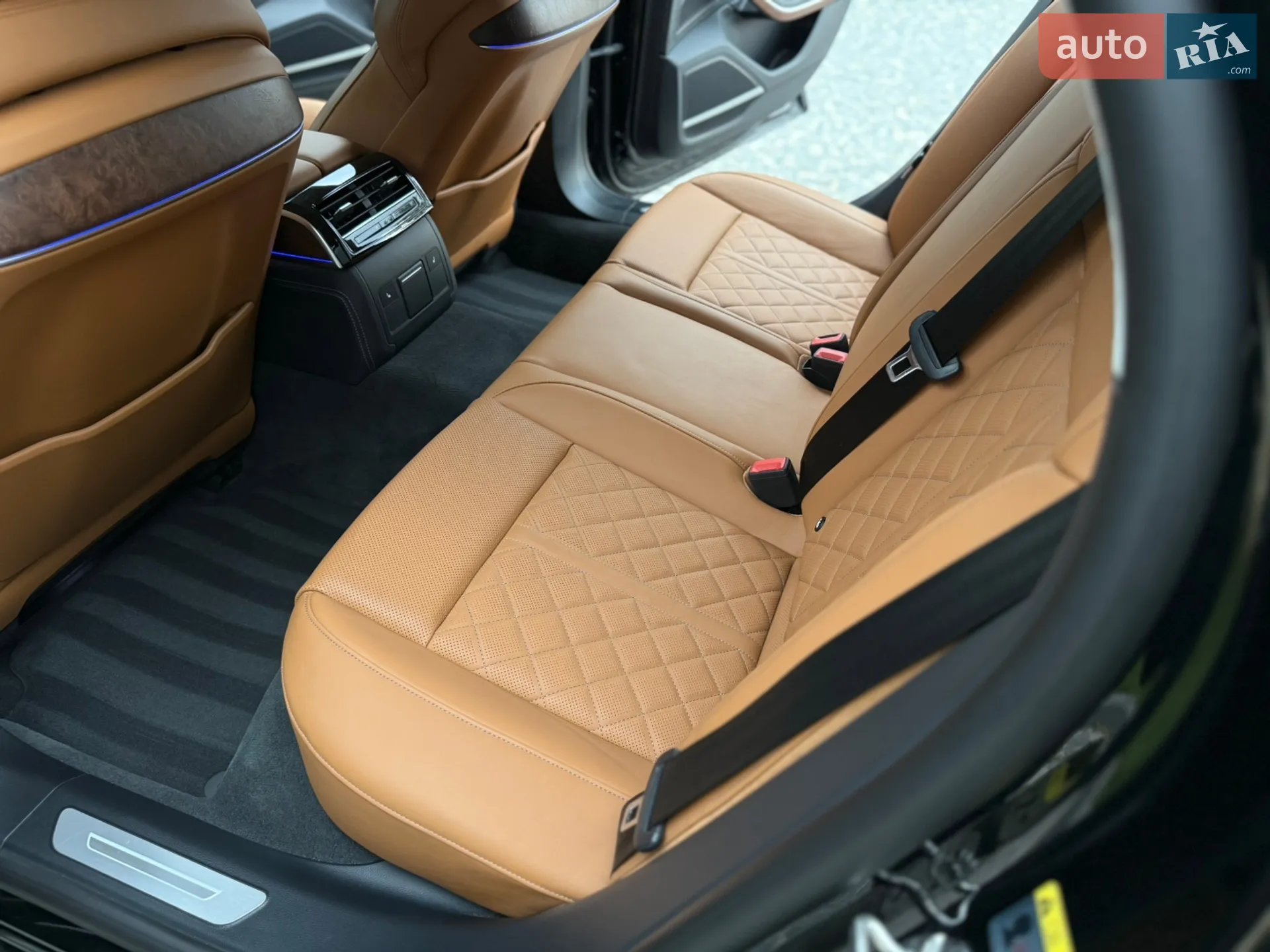 2022 Audi S8 - мініатюра 65