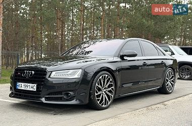 Седан Audi S8 2016 в Киеве
