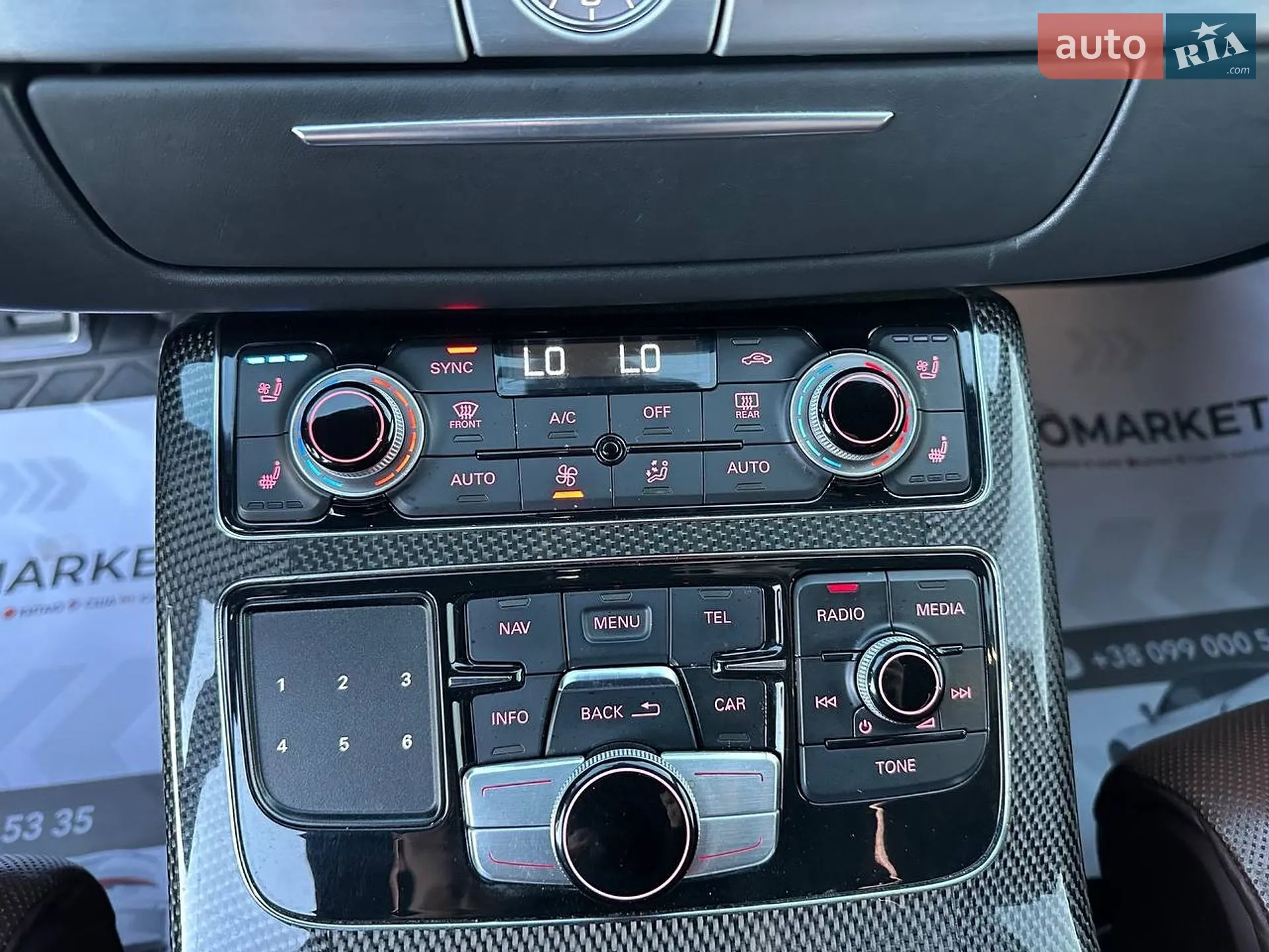 2013 Audi S8 - мініатюра 24