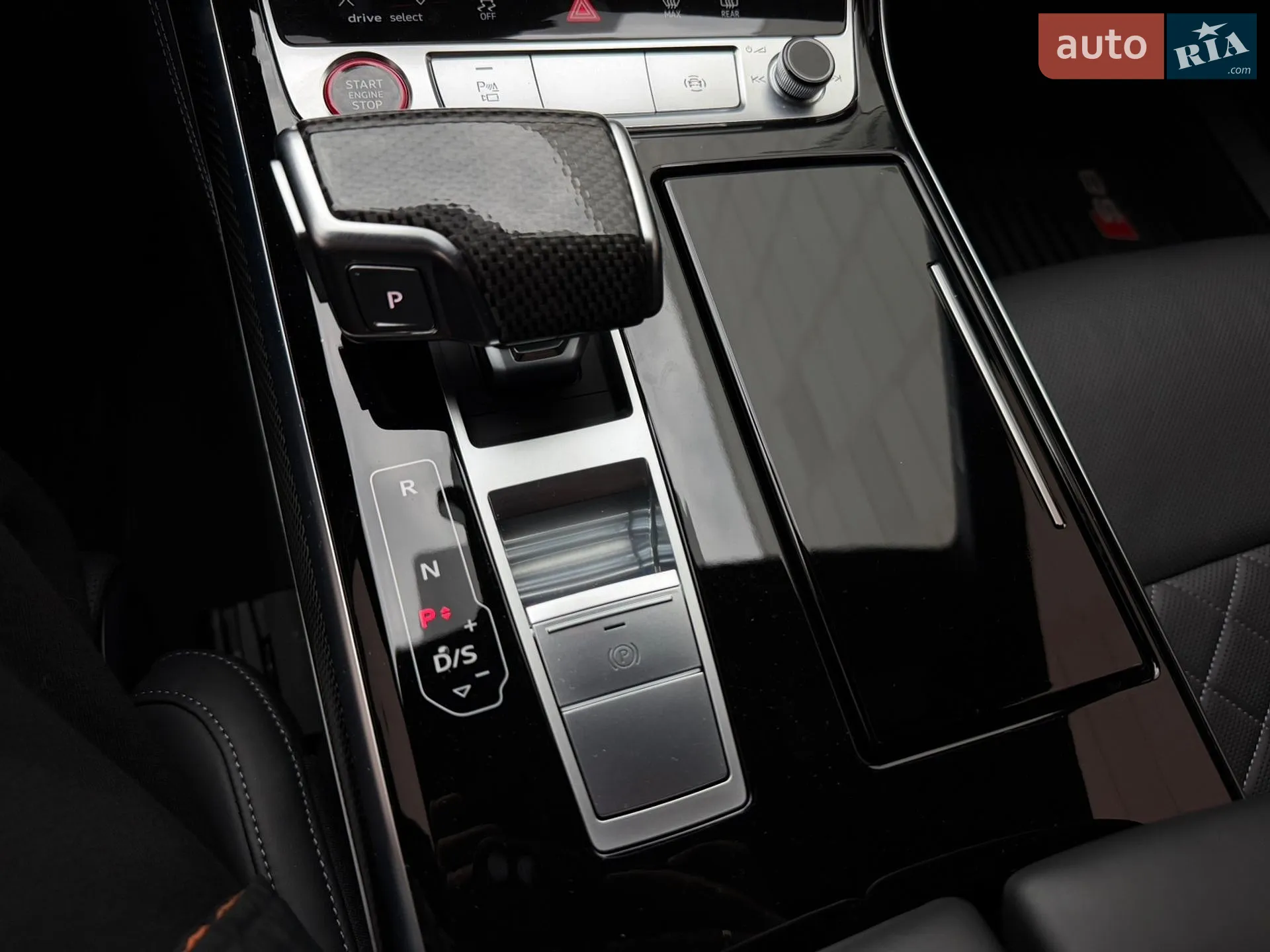 2022 Audi S8 - мініатюра 28