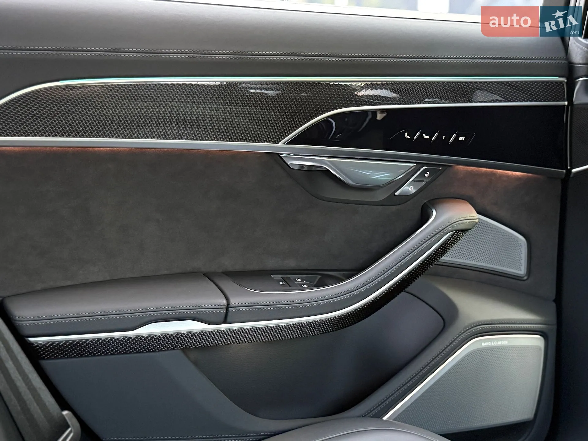 2021 Audi S8 - мініатюра 22