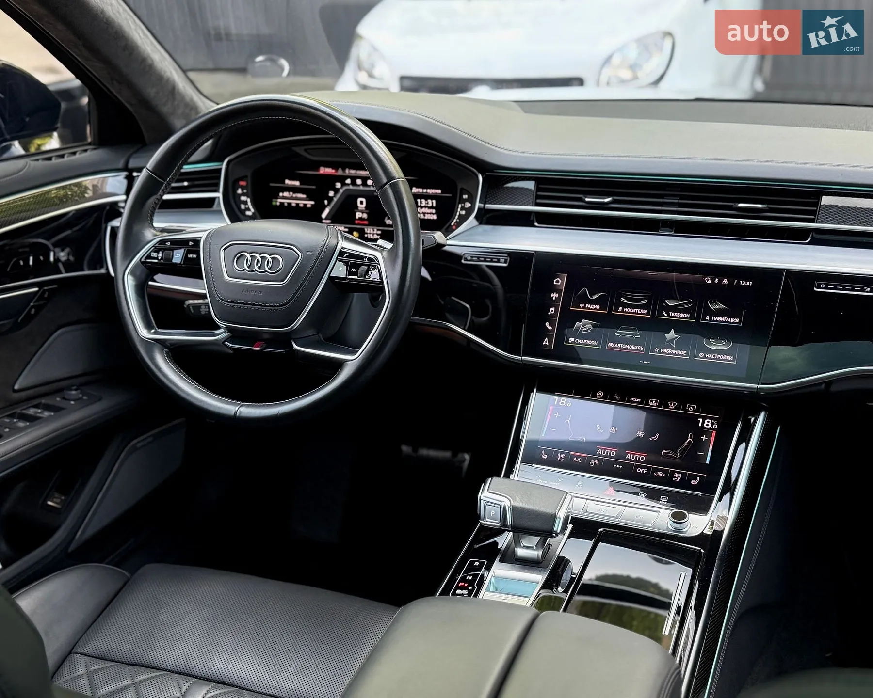 2021 Audi S8 - мініатюра 31