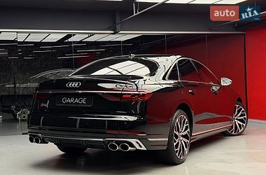 Седан Audi S8 2023 в Києві
