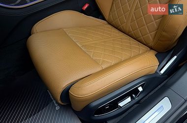 Седан Audi S8 2023 в Києві