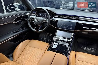 Седан Audi S8 2023 в Києві