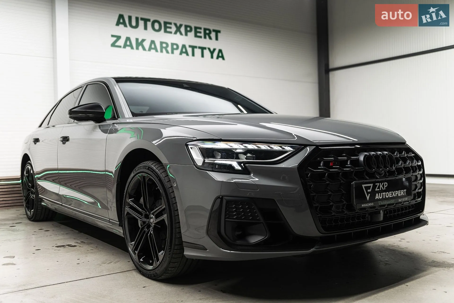 2023 Audi S8 - мініатюра 7