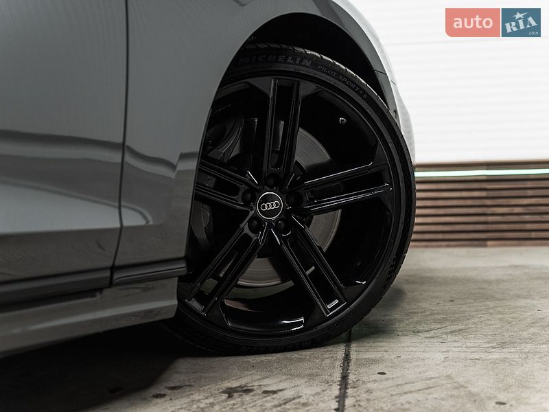 Седан Audi S8 2023 в Мукачево фото 19 Седан Audi S8 2023 в Мукачево