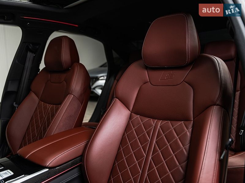 Седан Audi S8 2023 в Мукачево фото 32 Седан Audi S8 2023 в Мукачево