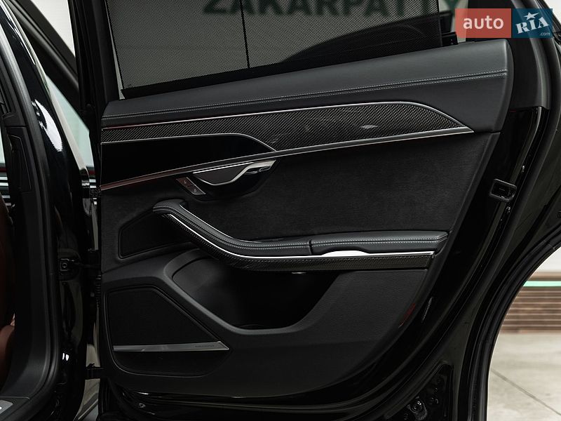Седан Audi S8 2023 в Мукачево фото 36 Седан Audi S8 2023 в Мукачево