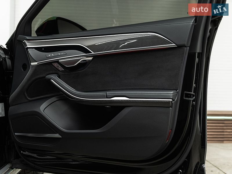 Седан Audi S8 2023 в Мукачево фото 38 Седан Audi S8 2023 в Мукачево