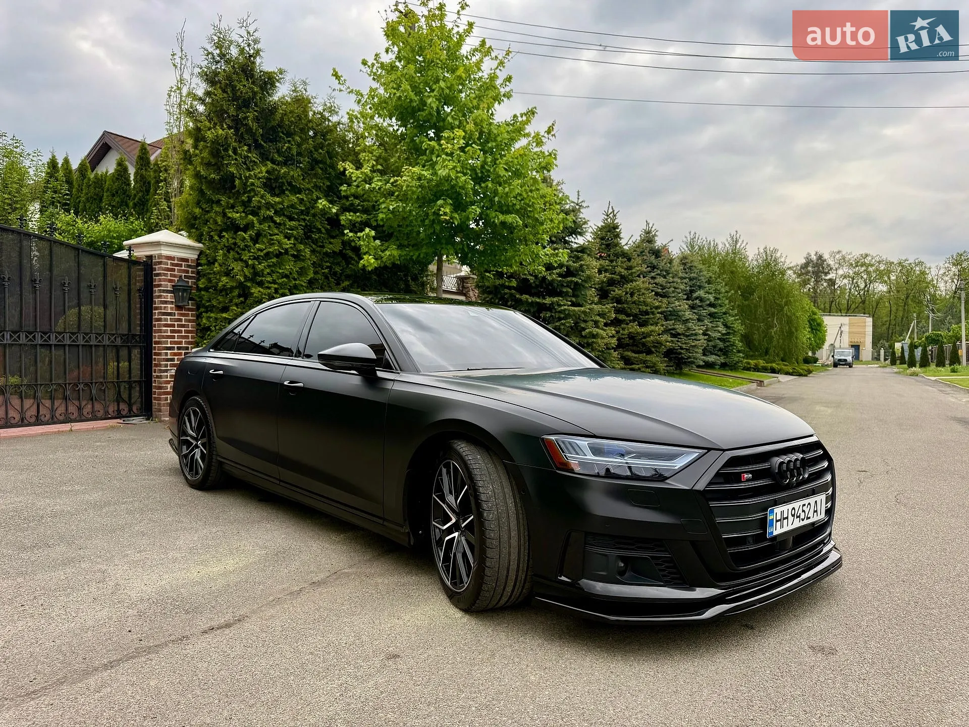 2020 Audi S8 - мініатюра 131