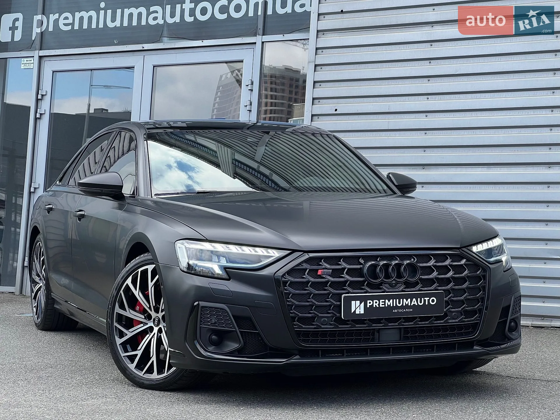 2022 Audi S8 - мініатюра 2