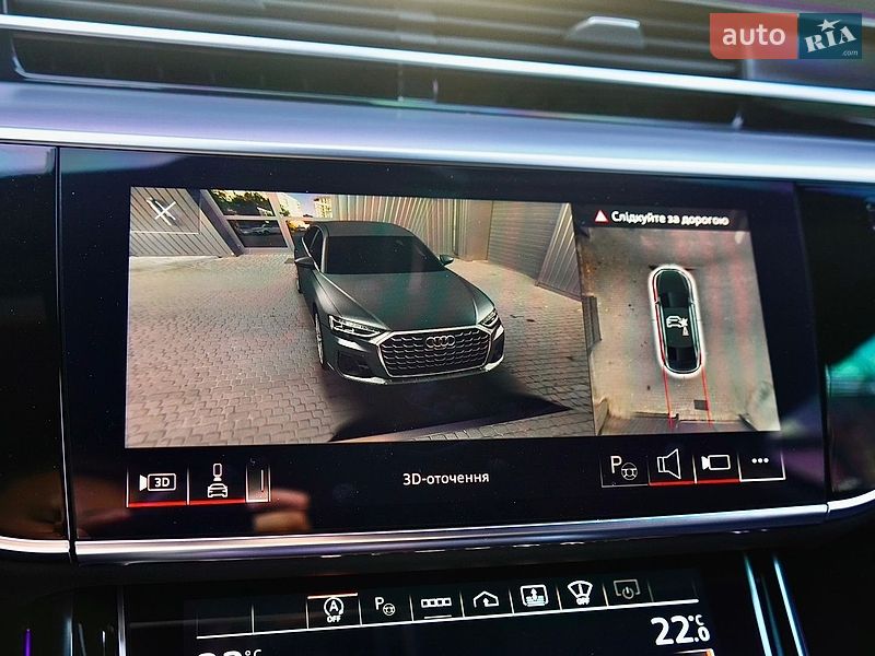 Седан Audi S8 2024 в Львове