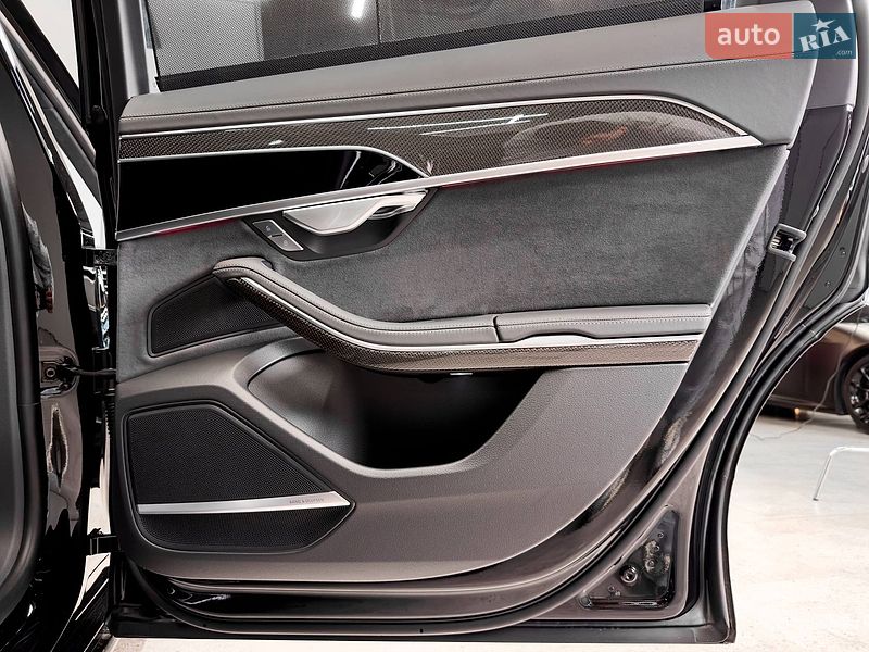 Седан Audi S8 2026 в Киеве фото 54 Седан Audi S8 2026 в Киеве