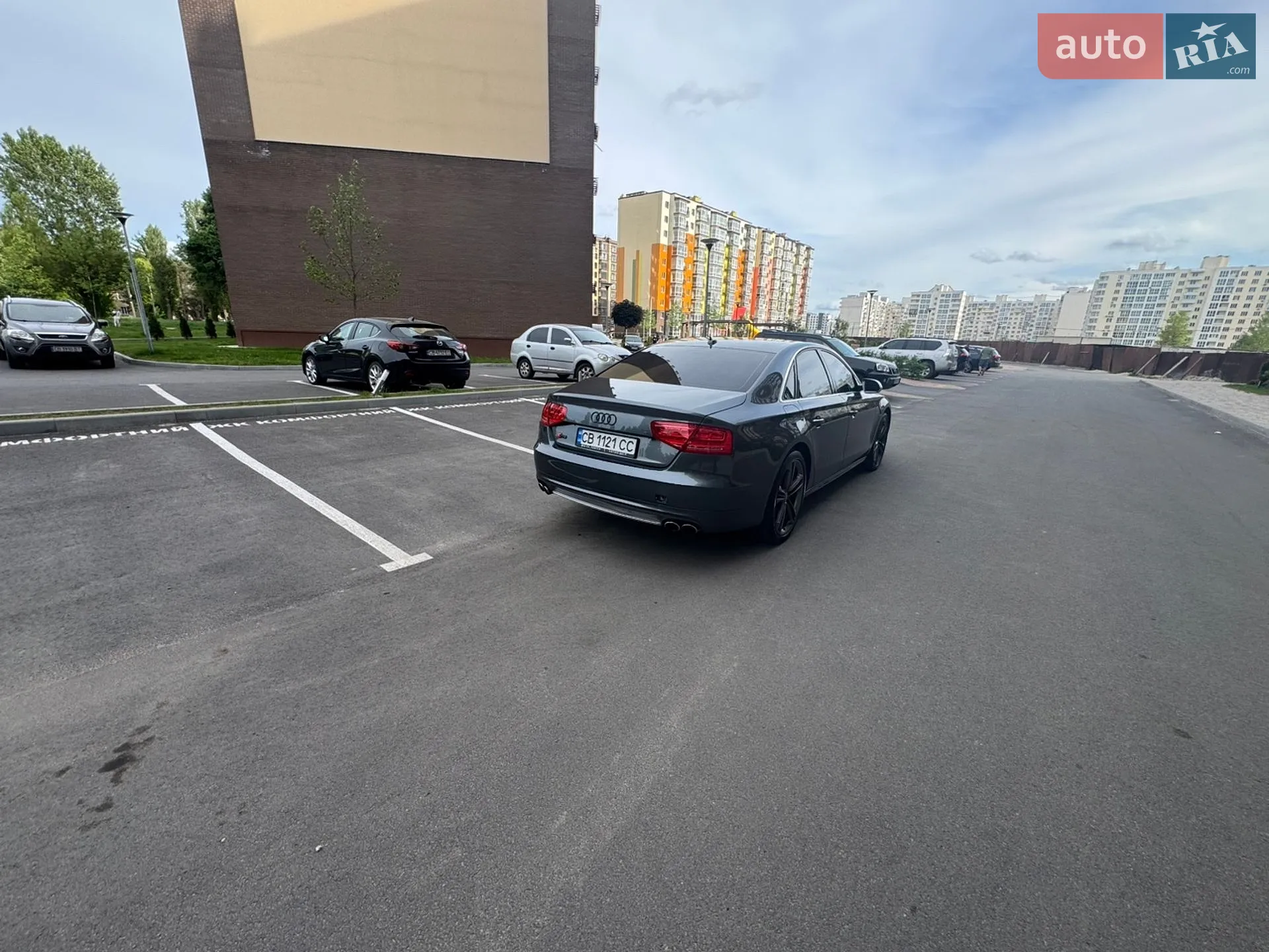 2012 Audi S8 - мініатюра 11