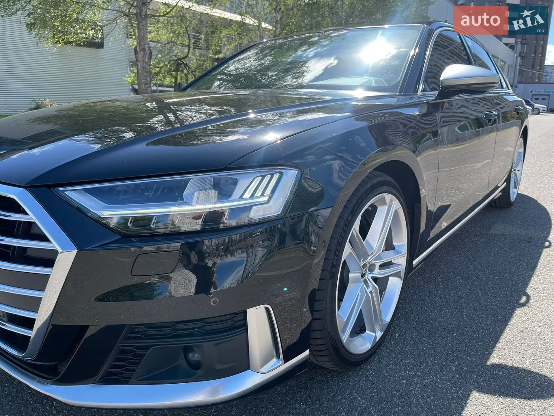 2021 Audi S8 - мініатюра 2