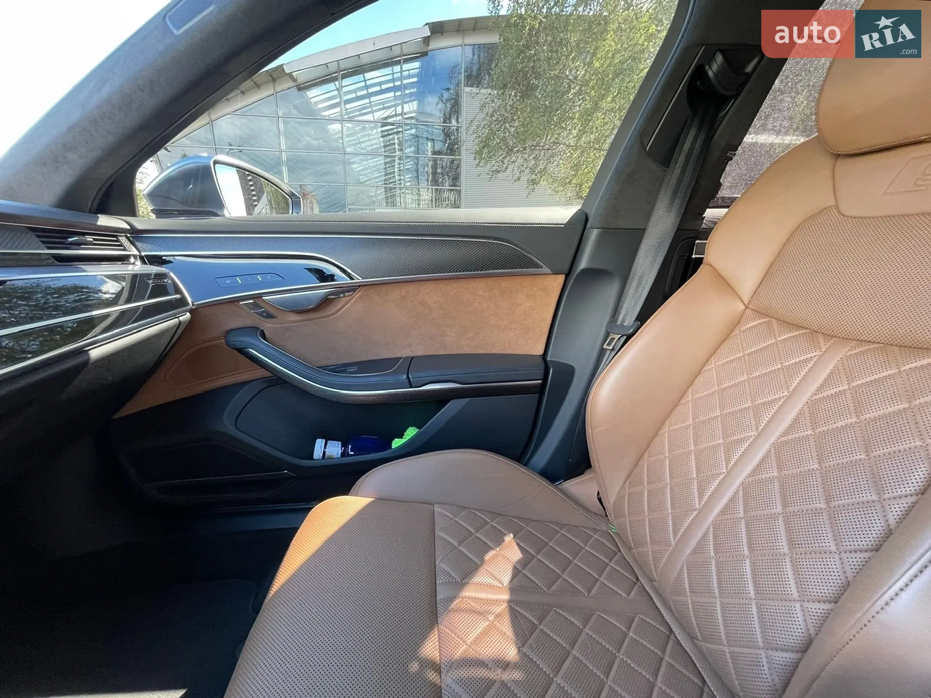 2021 Audi S8 - мініатюра 66