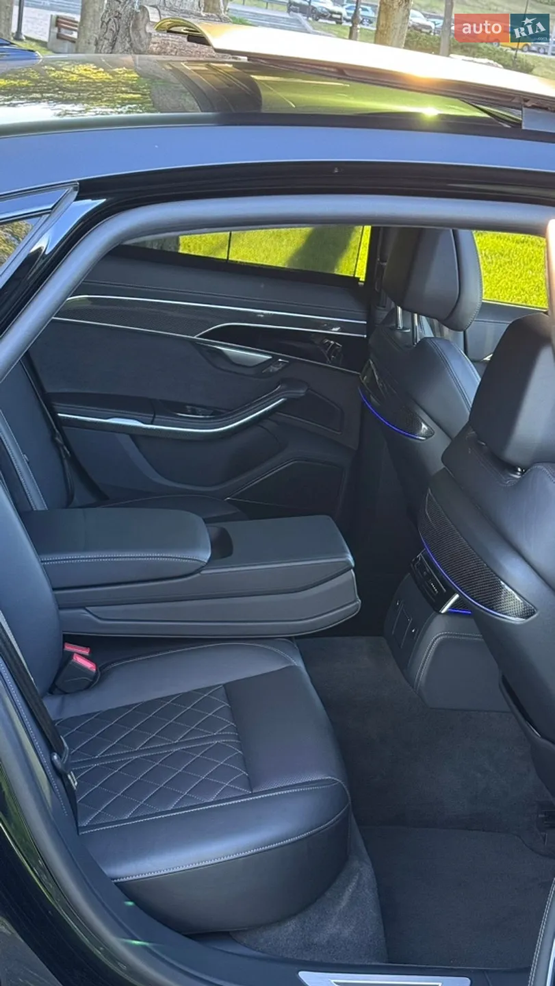 2022 Audi S8 - мініатюра 11