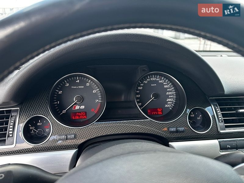 Седан Audi S8 2007 в Києві