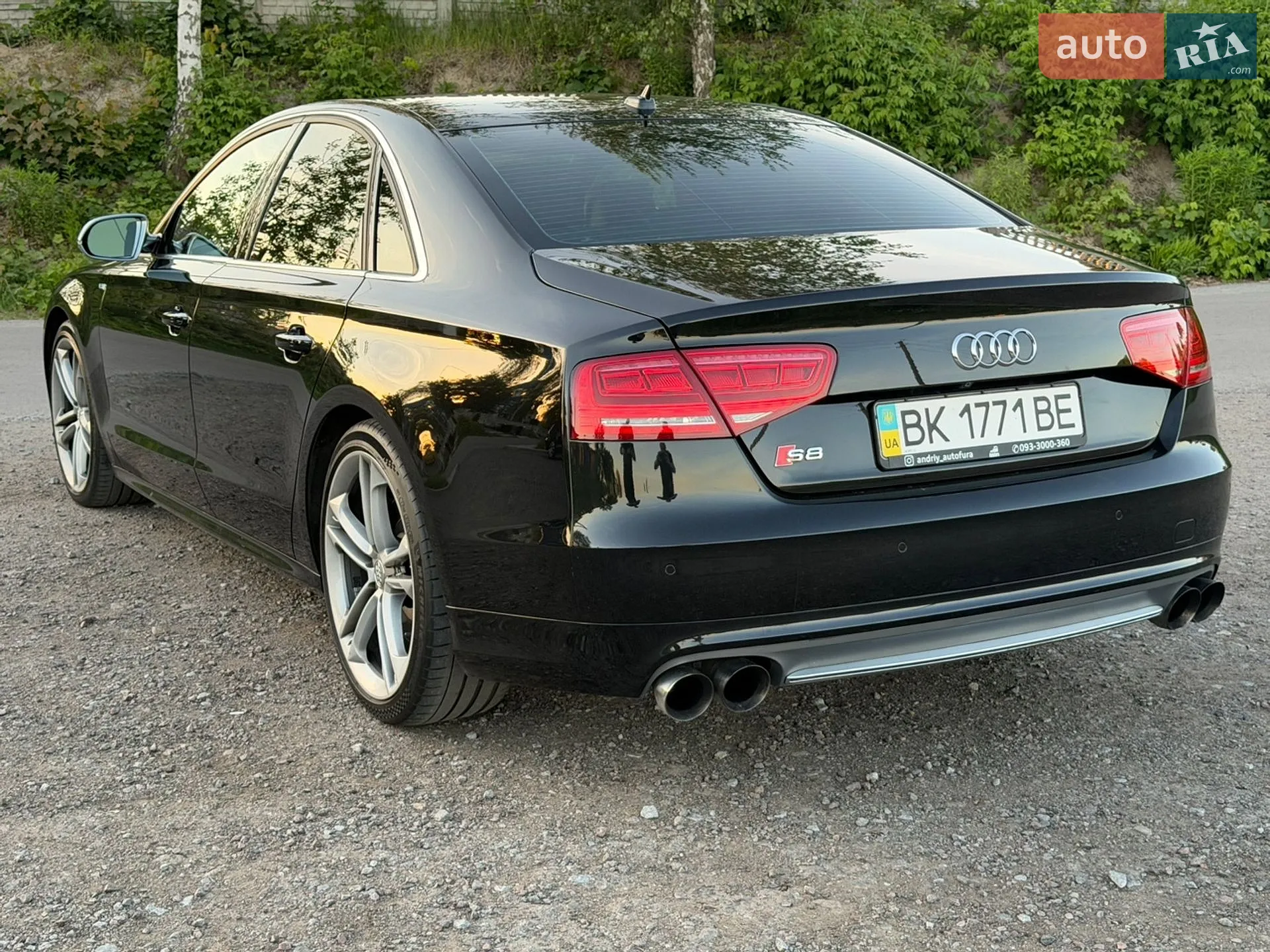 2013 Audi S8 - мініатюра 13