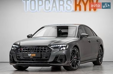 Седан Audi S8 2026 в Києві
