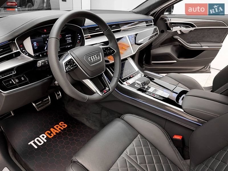 Седан Audi S8 2026 в Києві