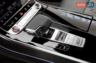 Седан Audi S8 2026 в Києві